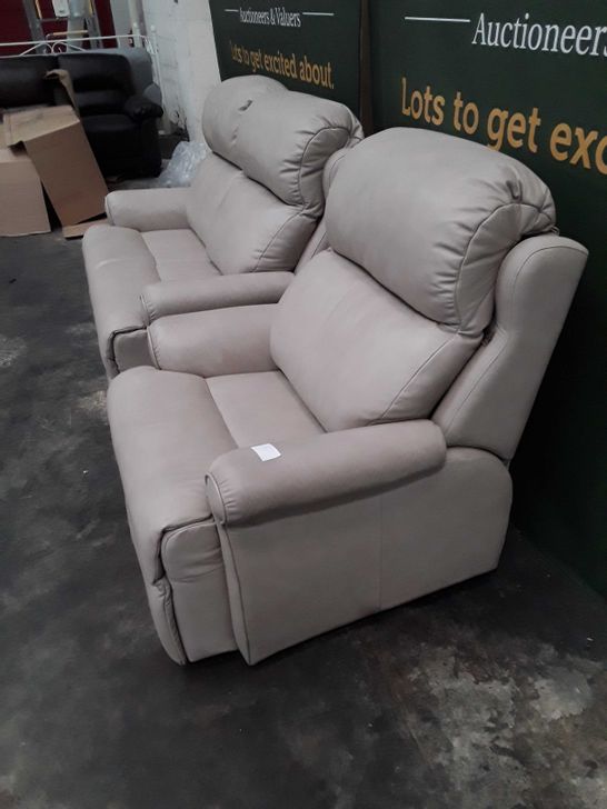 QUALITY G-PLAN NEWBURY REGENT PLASTER LEATHER TWO SEATER SOFA AND ARMCHAIR