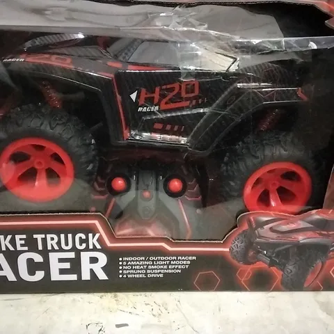 REMOTE CONTROL SMOKE TRUCK RACER RED