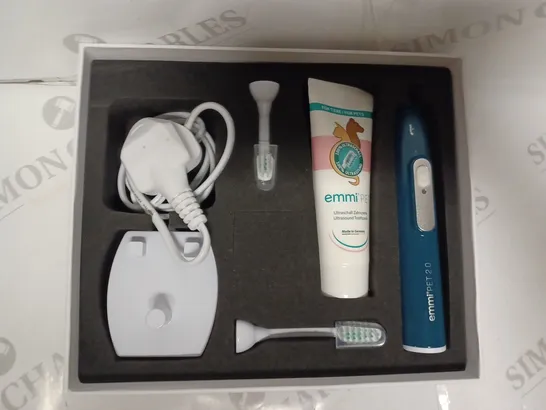 BOXED EMMI PET 2.0 ULTRASONIC TOOTHBRUSH