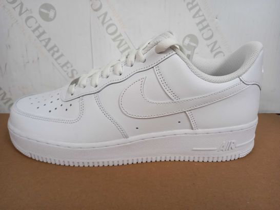 BOXED PAIR OF NIKE AIR FORCE TRAINERS (WHITE), SIZE 9 UK