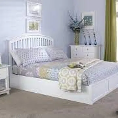 BOXED MADRID 4'6 DOUBLE BED IN WHITE (ONLY BOX 2 OF 2)