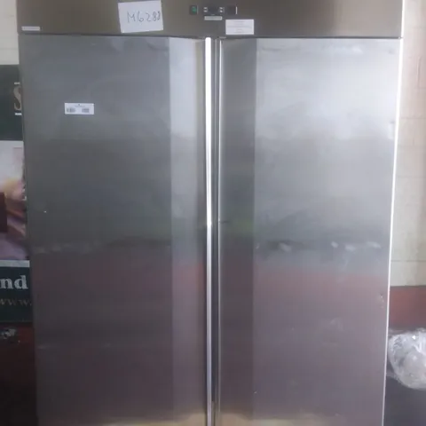 LARGE DOUBLE DISPLAY FRIDGE 