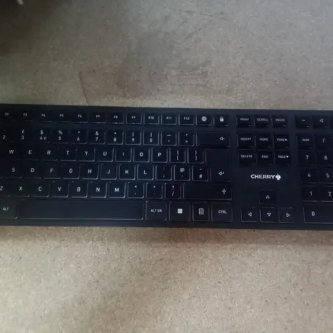 CHERRY KEYBOARD BLACK