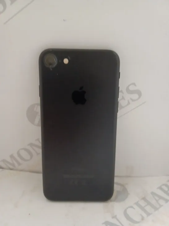 APPLE IPHONE 7 (A1778) SMARTPHONE