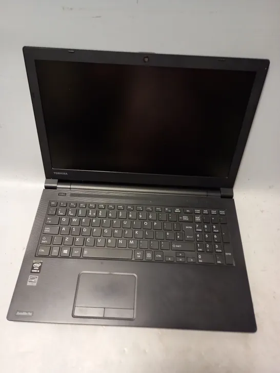 TOSHIBA SATELLITE PRO R50-B LAPTOP IN BLACK