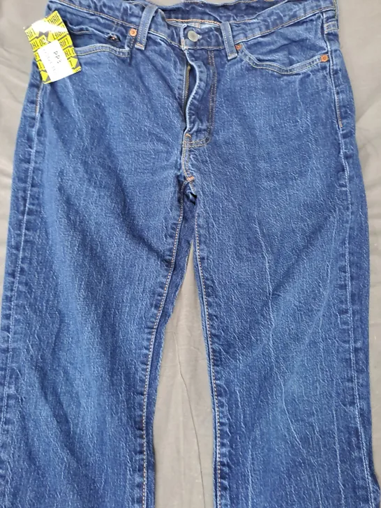 LEVI'S STRAUSS & CO PREMIUM JEANS IN BLUE SIZE 34/30