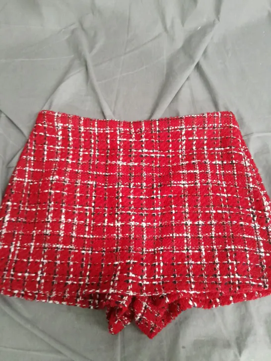 ZARA SKORT RED SIZE MEDIUM