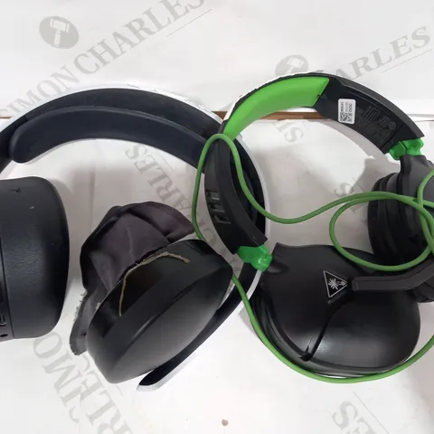 LOT OF 2 ASSORTED GAMING HEADSETS TO INCLUDE TURTLE BEACH EAR FORCE RECON 70X, AND SONY PLAYSTATION