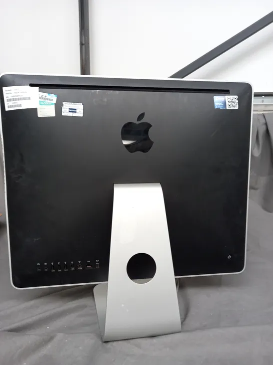 APPLE IMAC (A1224 EARLY 2008)	CORE 2 DUO E8135 2.40GHZ	20 INCH