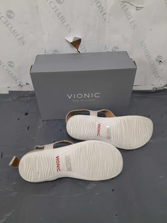 BOXED PAIR OF VIONIC WHITE SANDALS IN SIZE 7