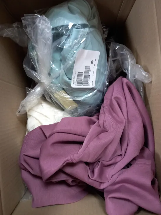 BOX OF APPROXIMATELY 10 ASSORTED CLOTHING ITEMS TOPS, TURTLENECK, PANTS ETC