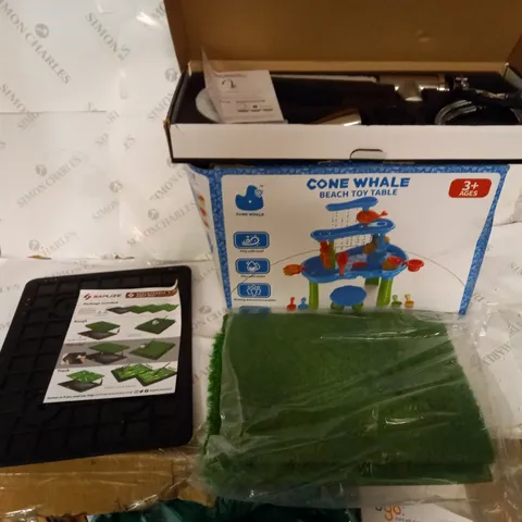 BOX OF APPROXIMATELY 10 HOUSEHOLD PRODUCTS TO INCLUDE BEACH TOY TABLE, KITCHEN FAUCET, GOLF MAT, ETC