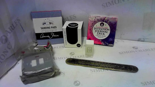 LOT OF APPROXIMATELY 20 ASSORTED HOUSEHOLD ITEMS, TO INCLUDE ESTEE LAUDER MINI FRAGRANCE, ECOFFEE CUP, INCENSE HOLDER, ETC