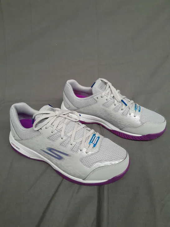 BOXED PAIR OF SKETCHERS VIPER COURT GRAY/PURPLE SIZE 10