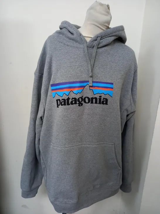 PATAGONIA GREY HEAVY WEIGHT HOODIE - XL