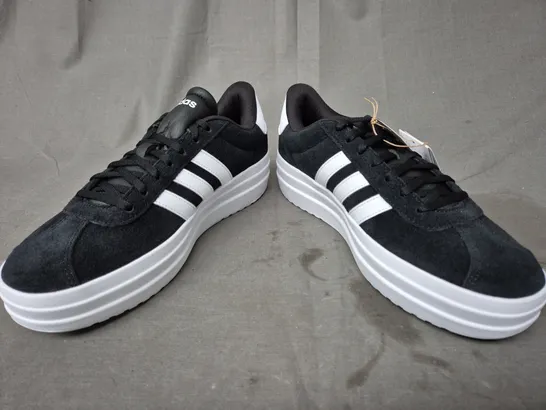 BOXED PAIR OF ADIDAS VL COURT BOLD SHOES IN BLACK/WHITE UK SIZE 8