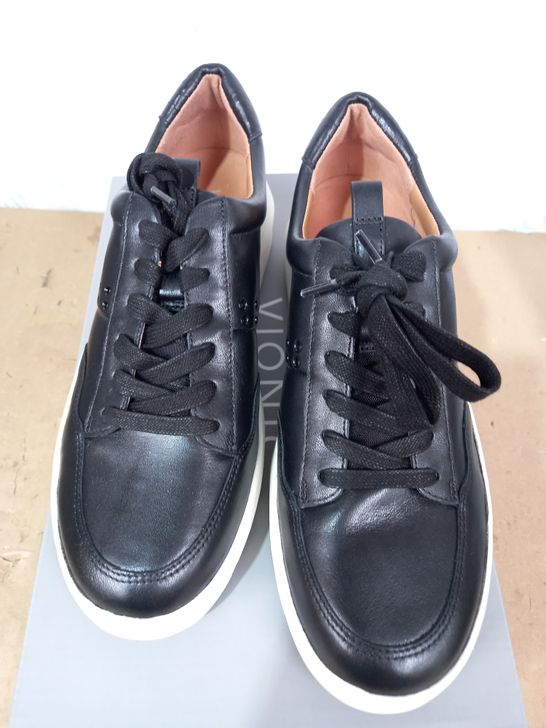 BOXED PAIR OF VIONIC TRAINERS IN BLACK WITH WHITE SOLES, UK SIZE 5.5