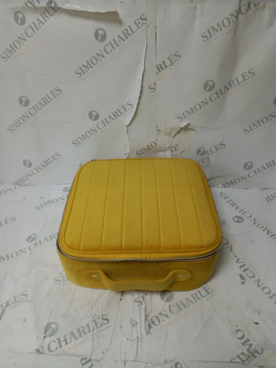 YELLOW VELVET MAKEUP BAG