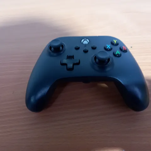 POWERA XBOX CONTROLLER 