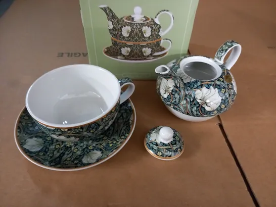 BOXED PIMPERNEL TEA SET FOR ONE