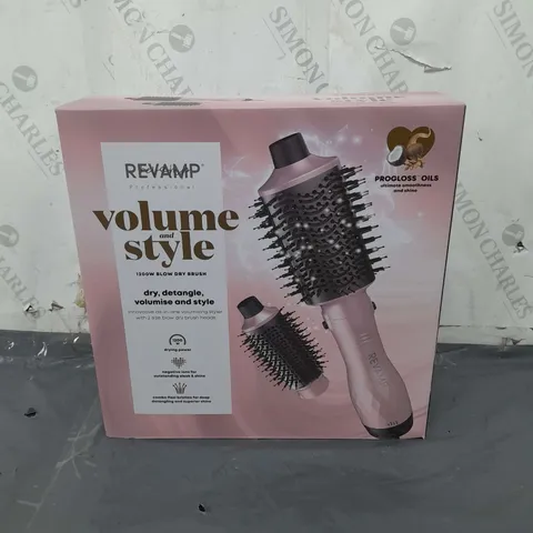 REVAMP VOLUME AND STYLE 1200W BLOW DRY BRUSH 