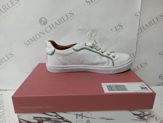 BOXED PAIR OF MODA IN PELLE ARITA WHITE LEATHER TRAINERS - SIZE 6