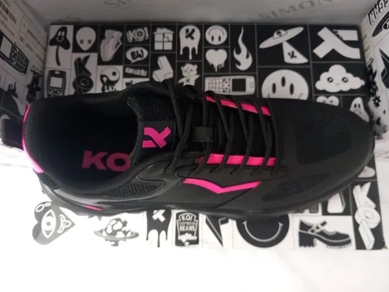 BRAND NEW BOXED PAIR OF KOI ECSTACY RAVE CULTURE MEN'S TRAINERS SIZE 7