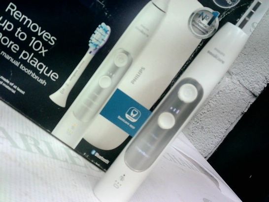 PHILIPS SONICARE 7300 EXPERT CLEAN TOOTHBRUSH