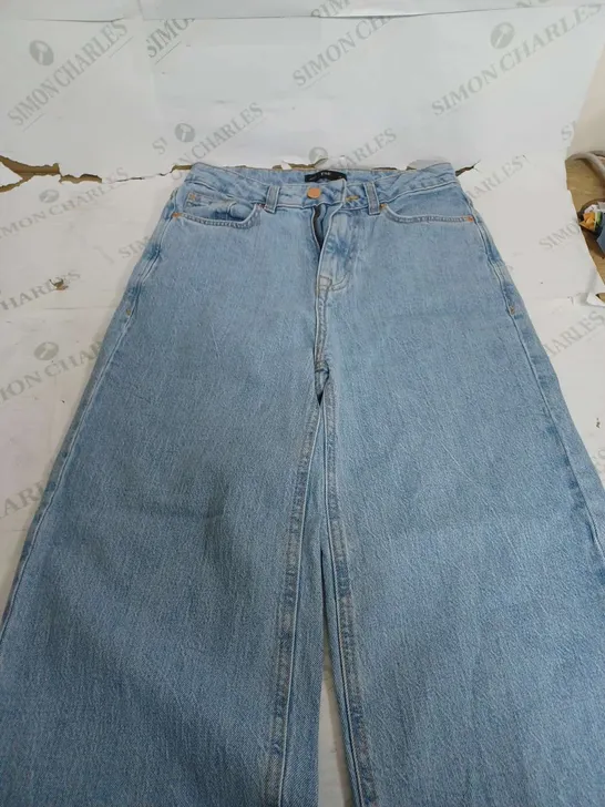 FAF LIGHT DENIM JEANS - UK 6