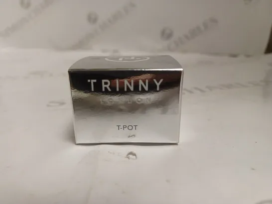 TRINNY LONDON T-POT OF BFF BEAUTY