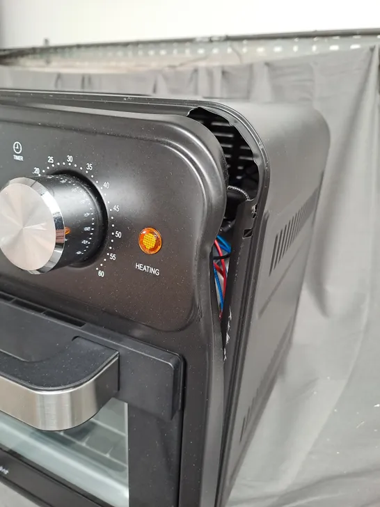 BOXED COOK'S ESSENTIAL 21-LITRE AIRFRYER OVEN IN BLACK