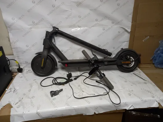 MI ELECTRONIC SCOOTER 