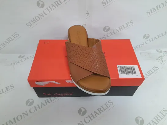 BOXED PAIR OF RUTH LANGSFORD FLAT SLIDE SANDALS IN TAN SIZE 5