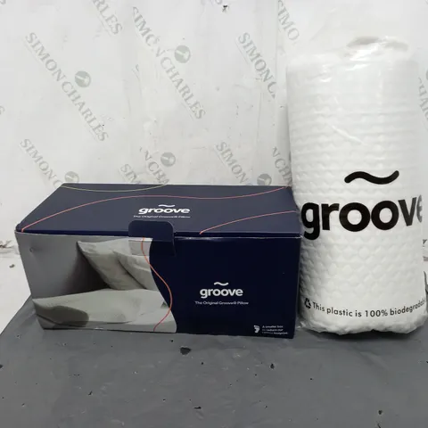 BOXED ORIGINAL GROOVE PILLOW 