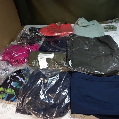 BAG OF APPROX 10 ASSORTED CLOTHING ITEMS TO INCLUDE - MAISON DE NIMES - EMELIA