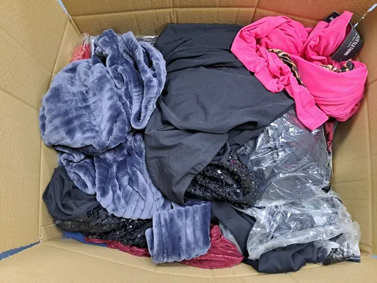 LARGE BOX OF ASSORTED CLOTHING ITEMS IN VARIOUS COLOURS AND SIZES INCLUDING TROUSERS , TOPS AND JUMPERS 