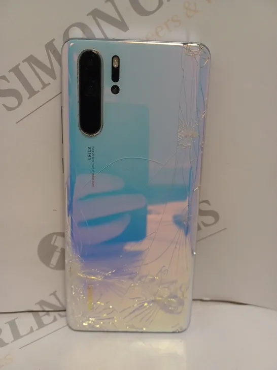 HUAWEI P30 PRO SMARTPHONE 