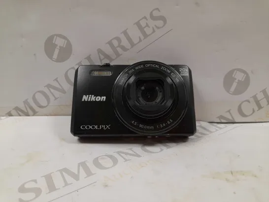 NIKON COOLPIX S7000 IN BLACK