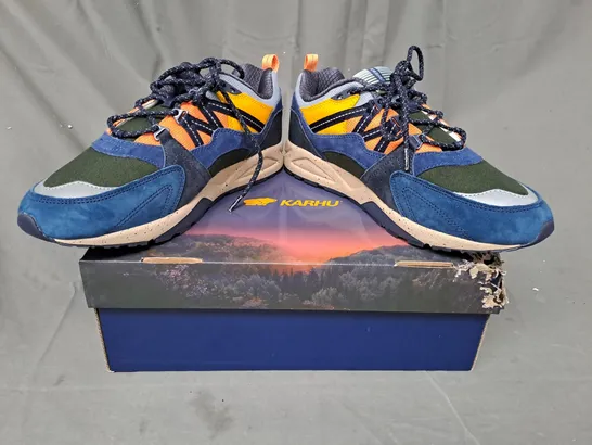 BOXED PAIR OF KARHU FUSION 2.0 SHOES IN NAVY/MULTI COLOUR UK SIZE 9