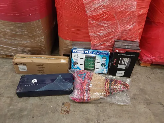 PALLET OF ASSORTED ITEMS INCLUDING: DR.PREPARE ROTARY DEHUMIDIFIER, ARCTIC APEX ICE BATH, TABLE FOOTBALL SET, DRYING RACK, RUG