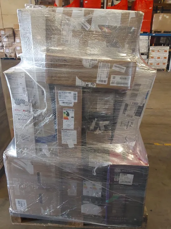 PALLET OF APPROXIMATELY 17 ASSORTED MONITORS TO INCLUDE