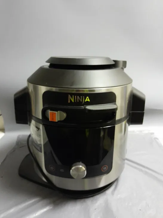 UNBOXED NINJA PRESSURE COOKER