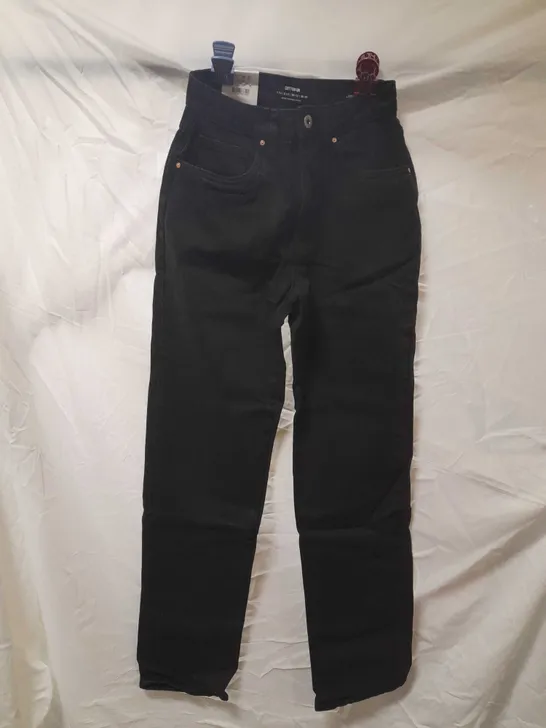 LOT OF APPROX 22 BRAND NEW LONG STRAIGHT JEAN BLACK SIZE 6