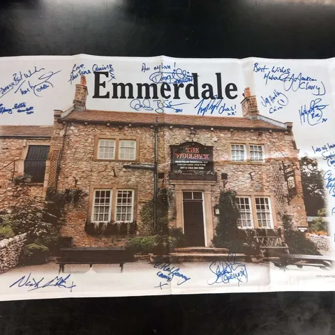 EMMERDALE'THE WOOLPACK' TEA TOWEL SIGNED BY THE CAST