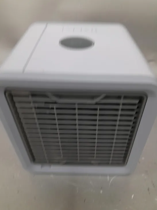 OUTLET PERSONAL SPACE COOLER FAN