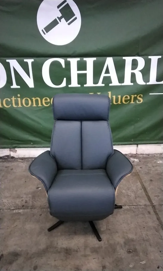 QUALITY BRITISH DESIGNED & MANUFACTURED G PLAN OSLO POWER RECLINER CHAIR CAMBRIDGE NAVY LEATHER