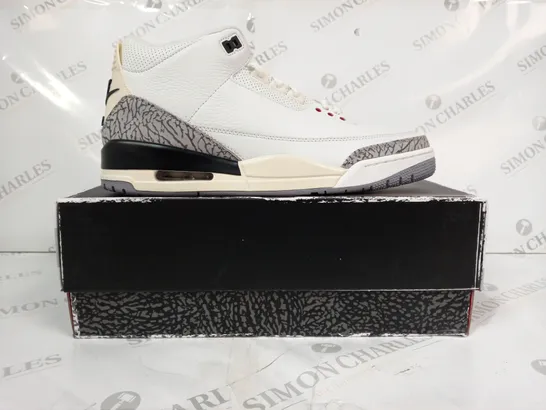 BOXED PAIR OF NIKE AIR JORDAN 3 RETRO SHOES IN WHITE UK SIZE 12