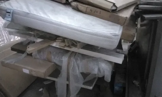 PALLET OF ASSORTED FURNITURE ITEMS INCLUDING OTTOMAN BED PARTS, TOILET SEATS, THIN MATTRESS, DINING TABLE PARTS ETC
