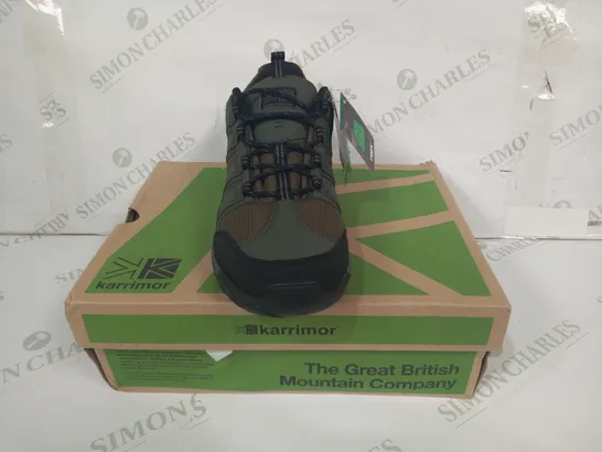 BOXED PAIR OF KARRIMOR ORTHOLITE BOWFELL SHOES IN GREEN UK SIZE 10