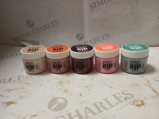 LOT OF 5 ASSORTED ARTISTIC COLOUR GLOSS PERFECTDIP COLOURED POWDERS TO INCLUDE SNAPDRAGON, GLOW GET IT, DANCE IT OUT, ETC